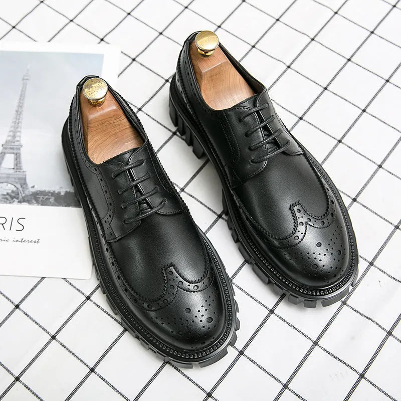 Men's black and brown business brogue leather shoes with round toe design