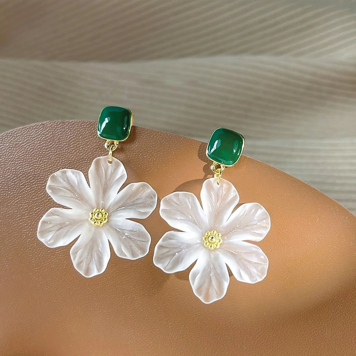 Pair of dark green alloy earrings with sterling silver needle flowers sweet design for women