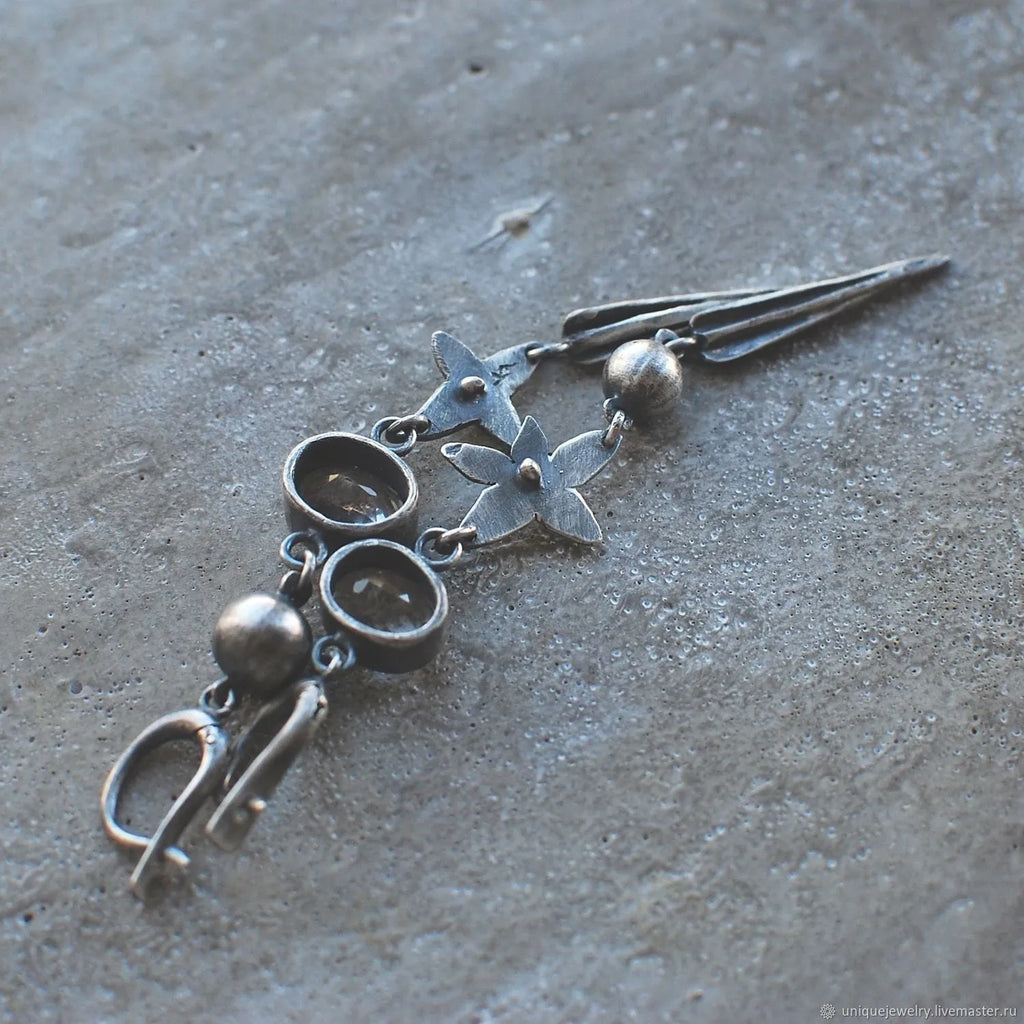 Hesheng antique silver geometric rhinestone pendant earrings with long drop design