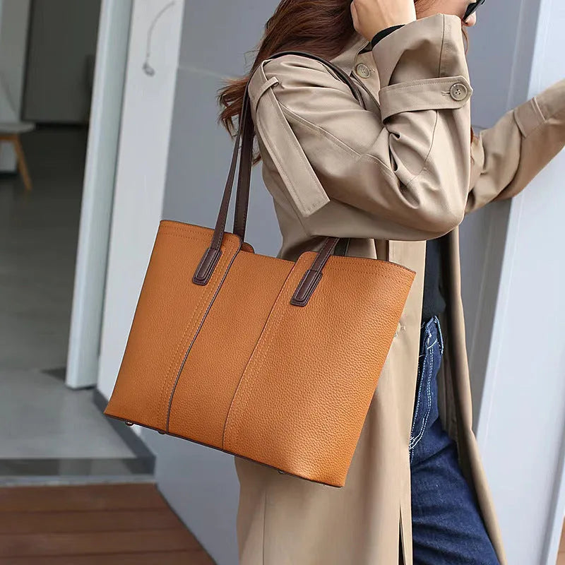 Women's genuine leather commuter shoulder bag with multiple internal compartments in horizontal square shape