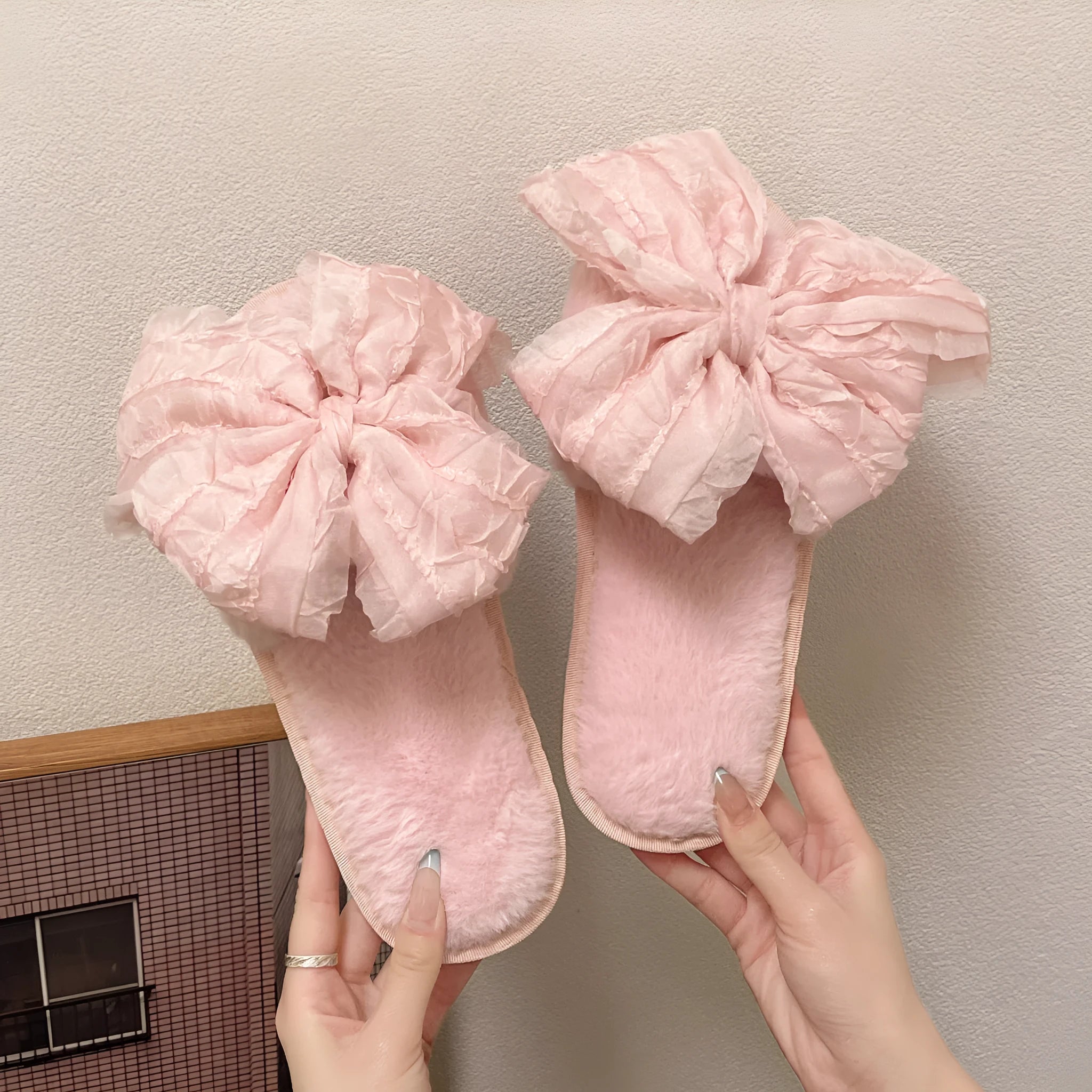 Pink big bow cotton slippers with plush upper and TPR sole