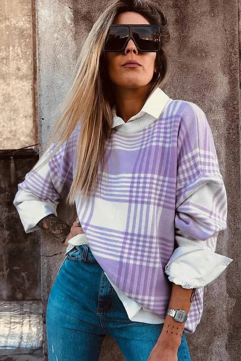 Lilac plaid print loose sweater with ribbed trim and long sleeves