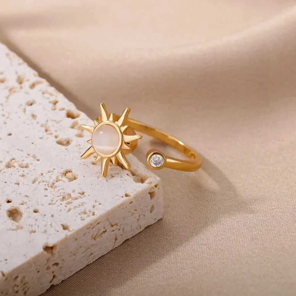Copper decompression ring with adjustable opening in gold electroplated finish