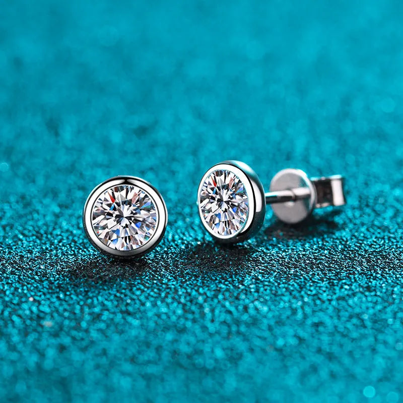 Pt950 gold-plated sterling silver earrings with moissanite or zircon stones in geometry designs