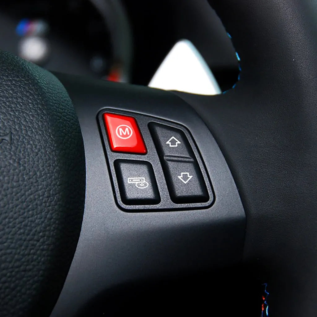 BMW steering wheel M1 and M2 mode button set in red and blue colours with installation keys.