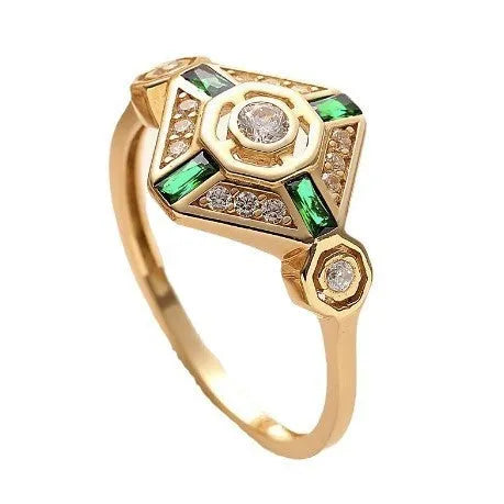 Ins style square geometric emerald diamond ring in lvzuan colour on a white background.