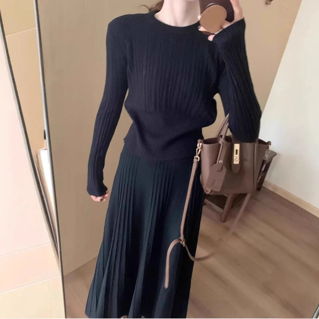 Women's artistic retro knitted dress suit set with 3D pattern, dark grey colour