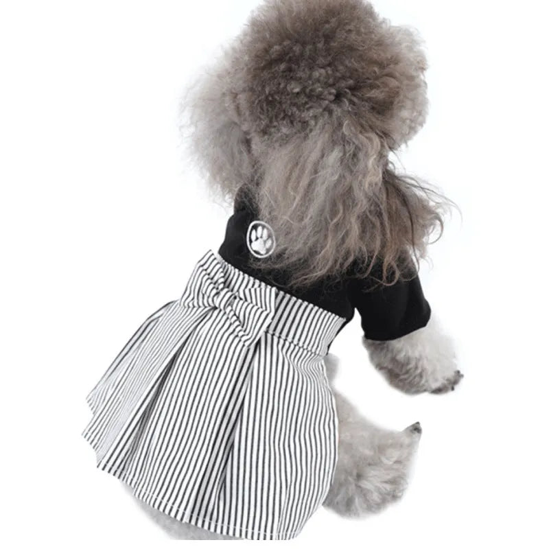 Cotton poodle dog clothes in skirt and four-legged trouser styles for spring, autumn, summer