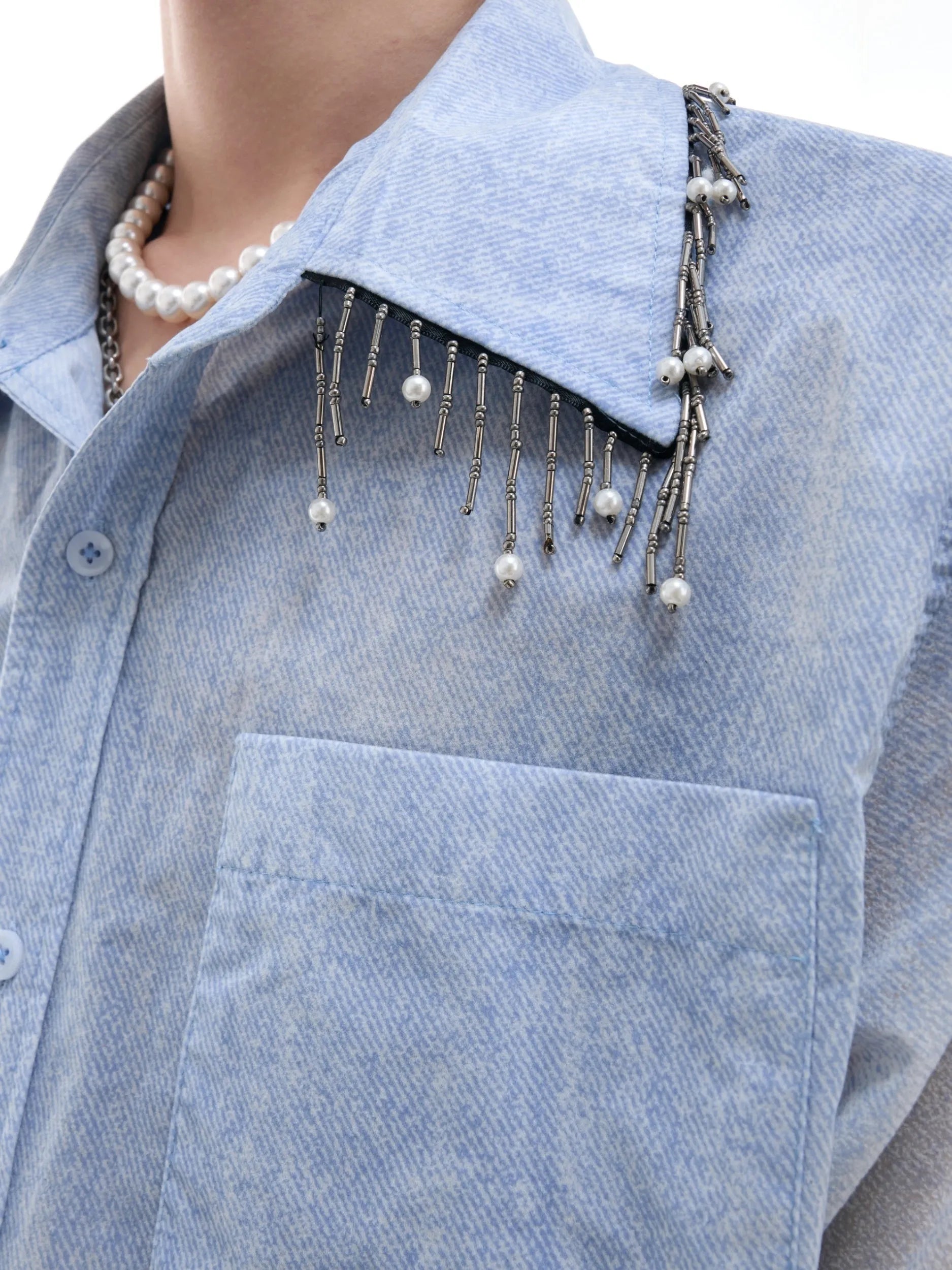 Man's blue and white gradient loose-fit short sleeve casual shirt