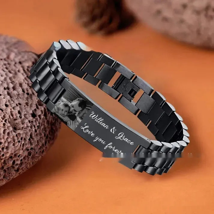 Stainless steel lettering bracelet with titanium steel heart-shaped curved piece in black or grey electroplated finish