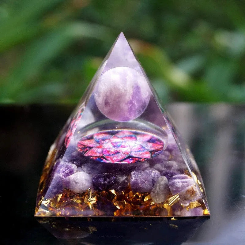 6cm clear resin pyramid ornament containing natural crystal gravel in geometric shape
