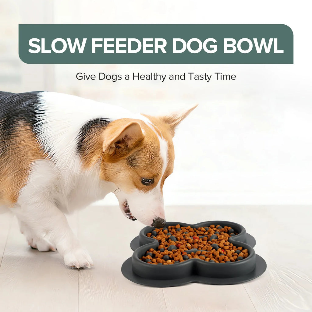 Silicone pet licking mat for dogs and cats with textured slow feeder surface and non-slip base