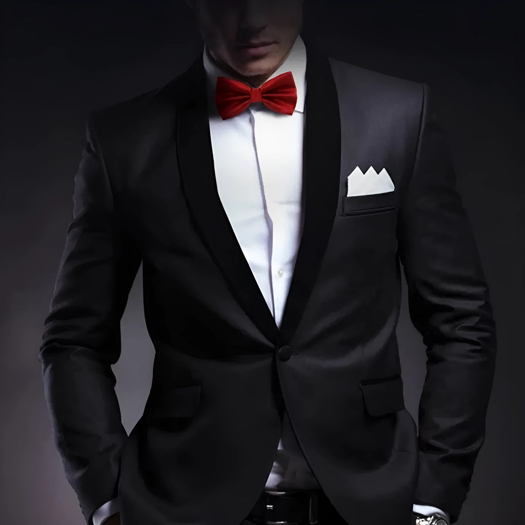 Men's solid colour pre-tied bow tie in flat head style on white background