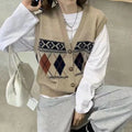 Loose sleeveless cardigan top with diamond plaid pattern in acrylic fibre material