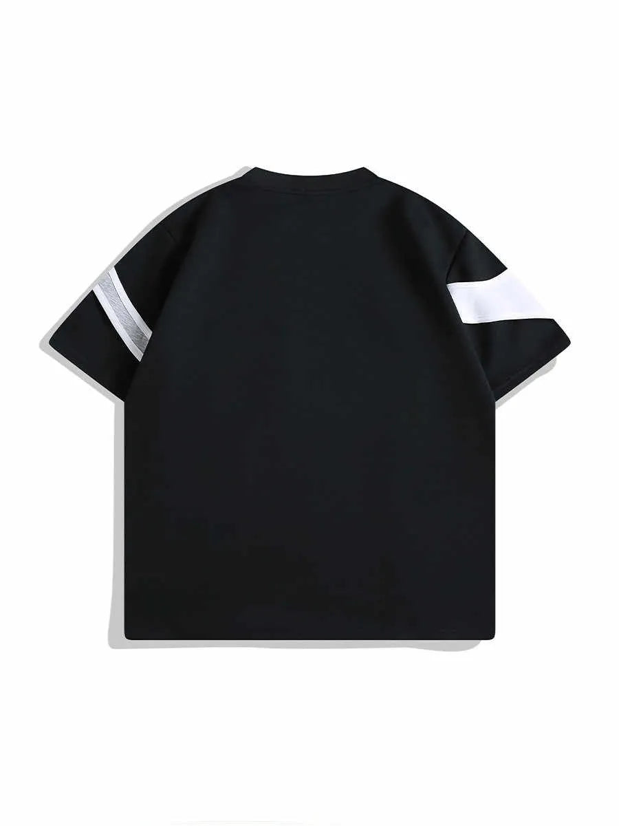 Men's black loose fit T-shirt with double stitching at padded shoulder strap, short sleeves, round neck collar