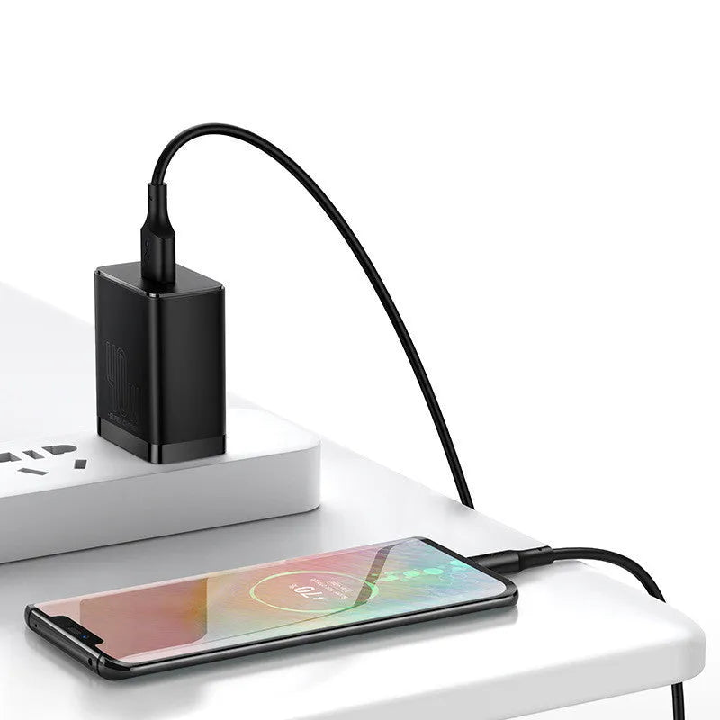 USB charger 12V 2000mA direct charge lithium battery charger Black White 220V US plug