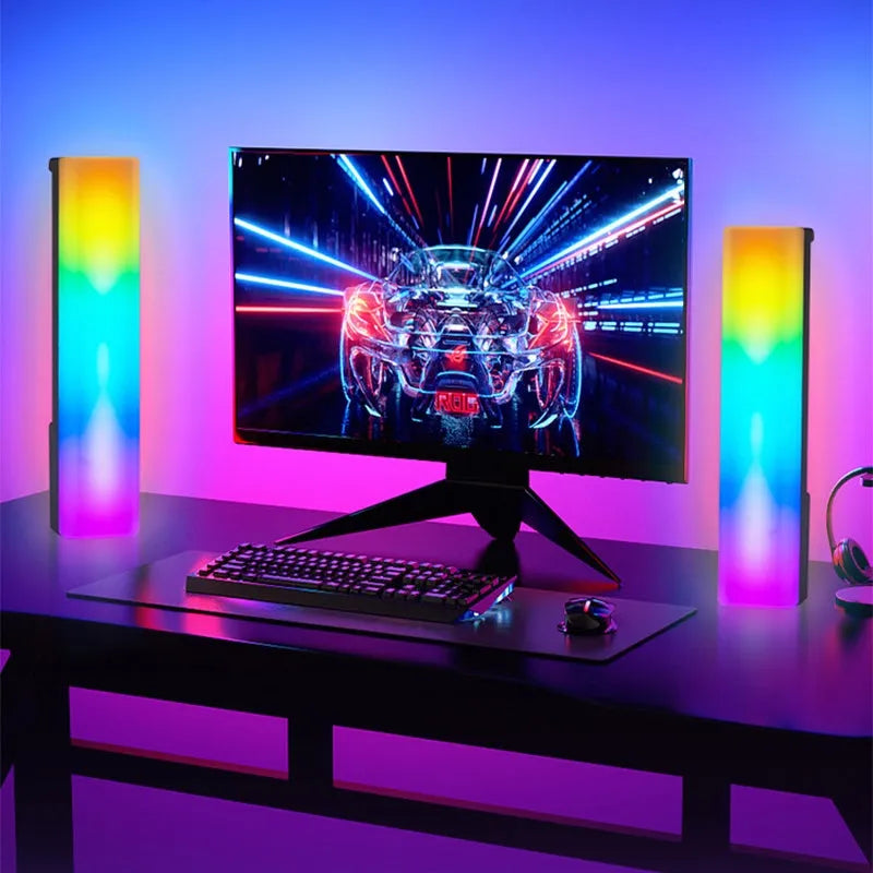 3D RGB voice-activated tabletop ambiance lamp in black or white shell with USB cable