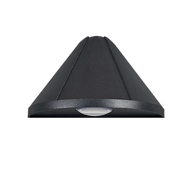 Black and white courtyard LED lighting lamp with aluminium alloy shell and IP65 waterproof rating for outdoor garden use