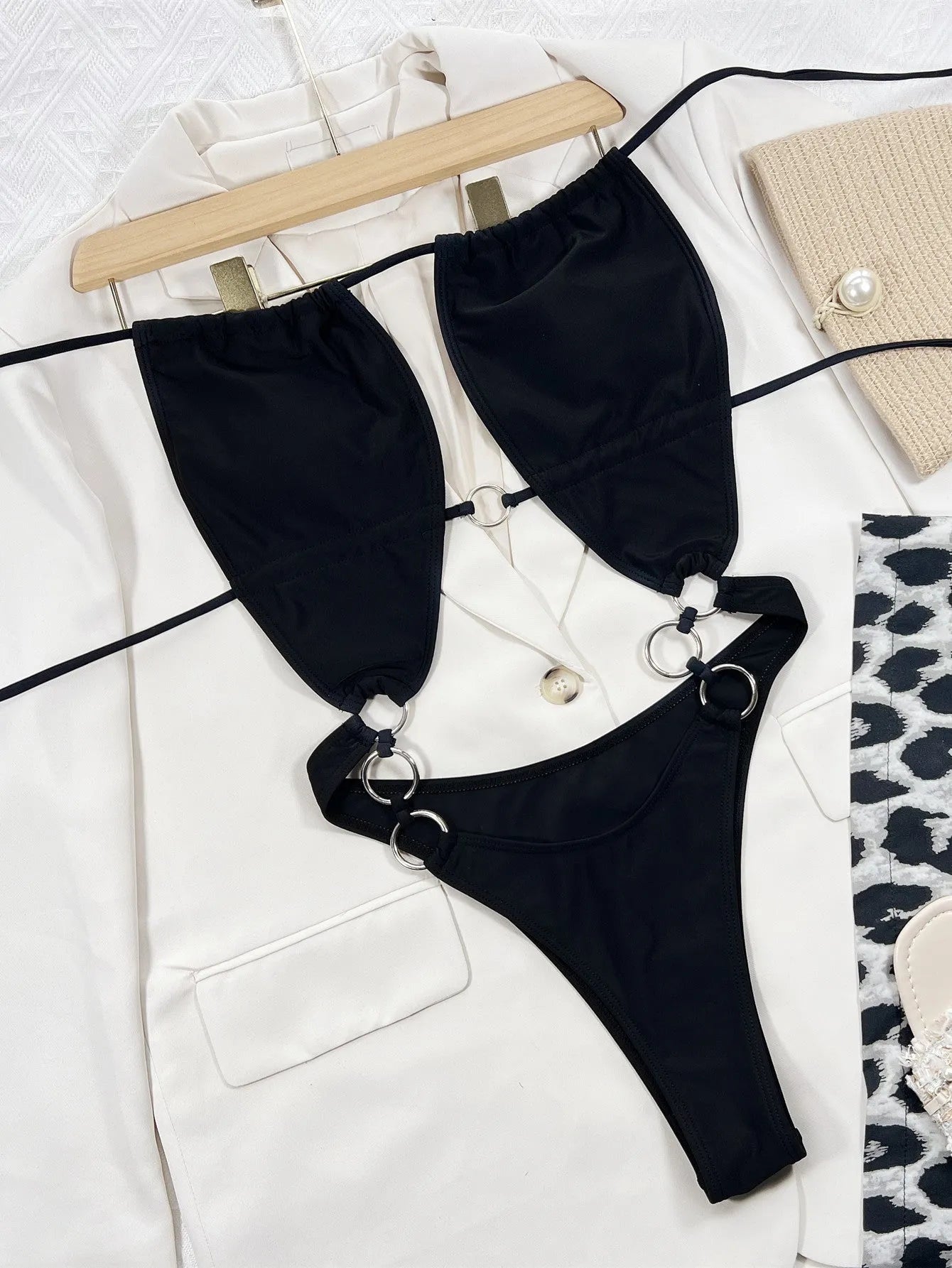 Black women's one-piece sleeveless swimsuit made from nylon fabric