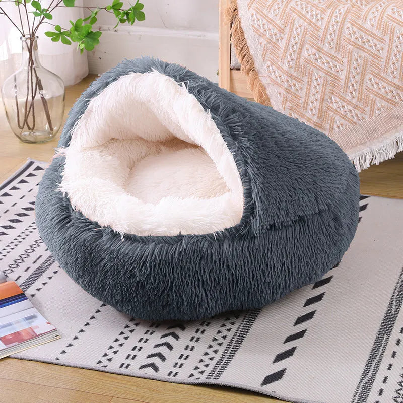Waterproof cloth dog kennel in semi-enclosed design showing colour and size options