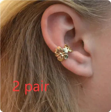 Gold starfish and scallop shell earrings for women with electroplated alloy construction