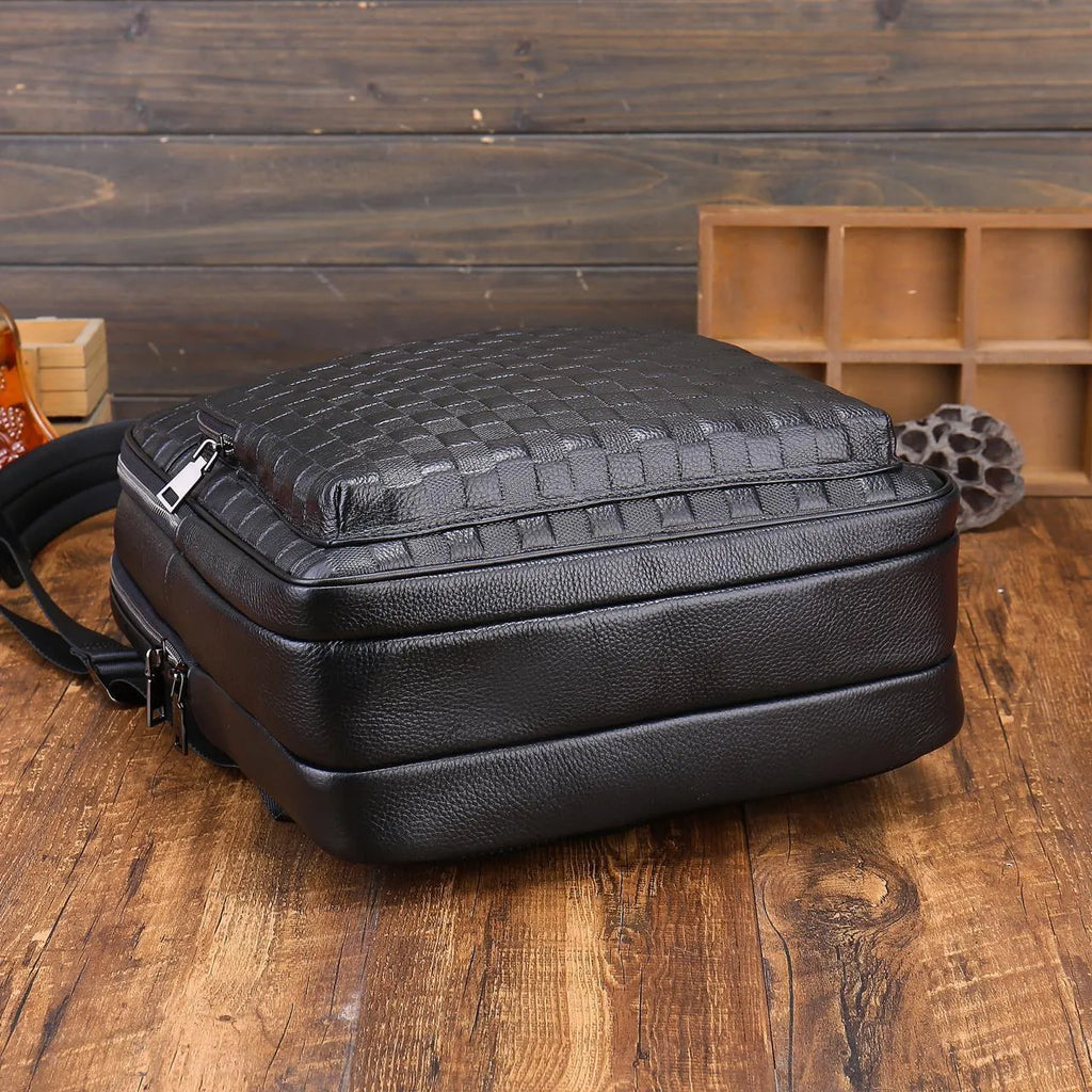 Genuine leather men's business travel bag black with contrast colour detail and airpillow straps