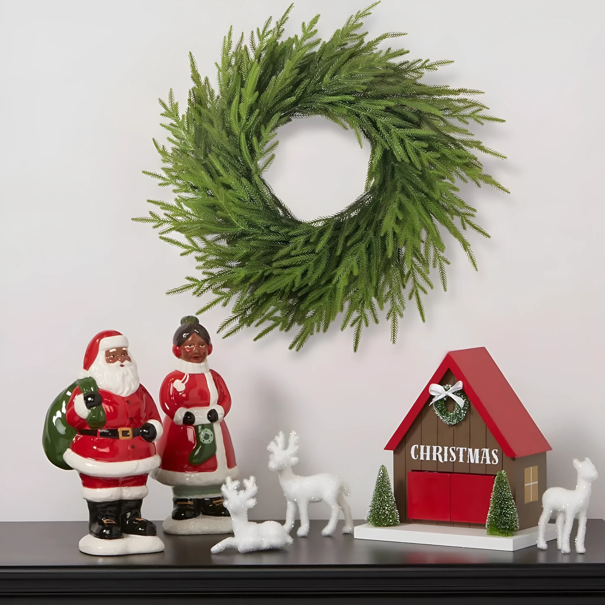 PE artificial front door garland with American country style design in 60cm length with varying leaf density options