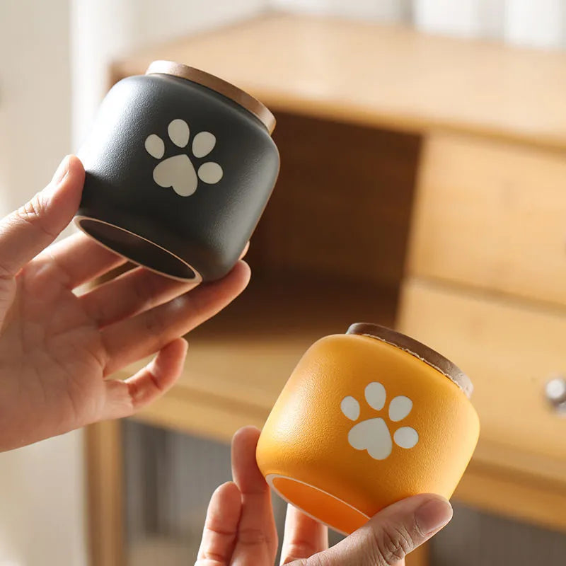 Ceramic pet funeral urn moisture-proof footprint design 180ml or 500ml black red white yellow