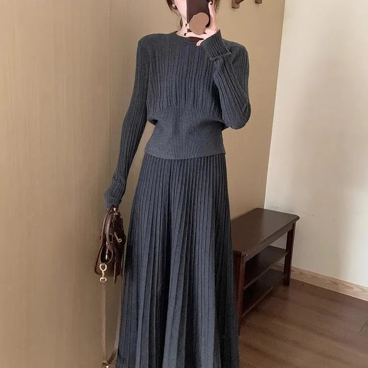 Women's artistic retro knitted dress suit set with 3D pattern, dark grey colour