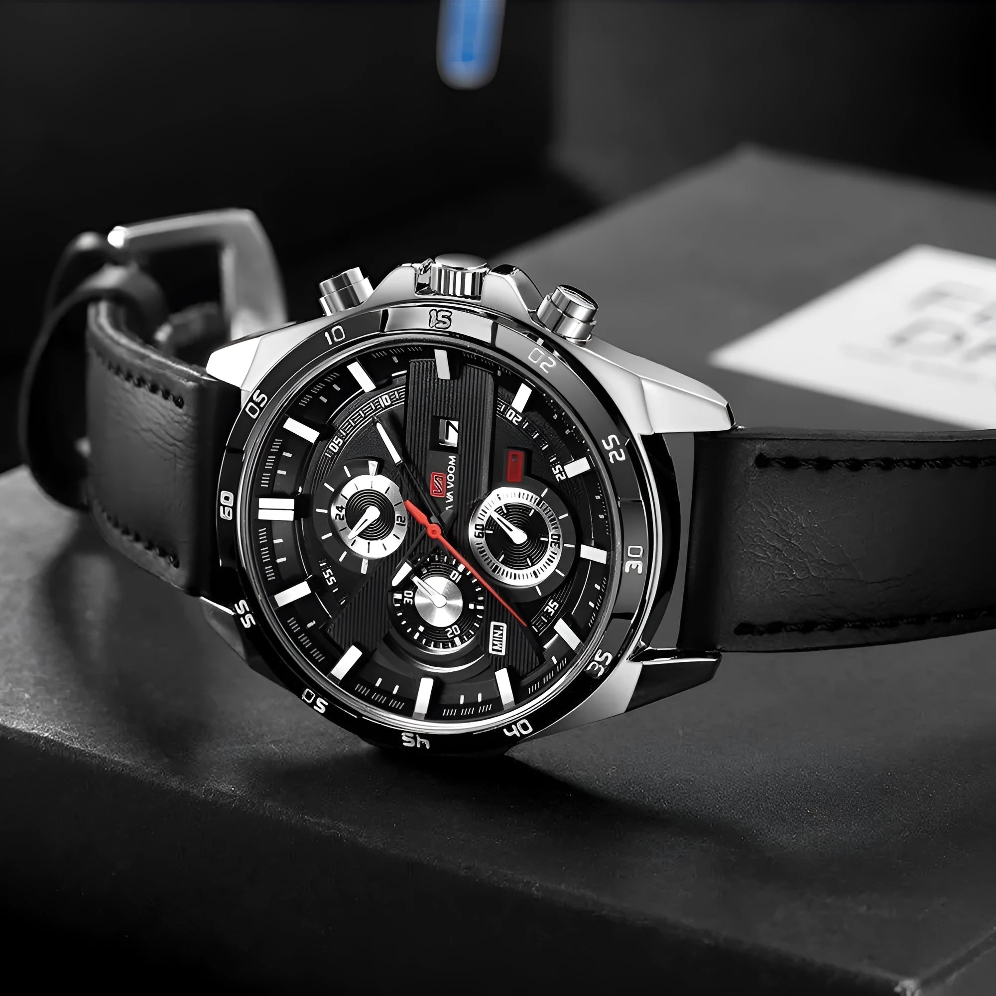 Men's casual business calendar quartz watch with waterproof construction in multiple colour options