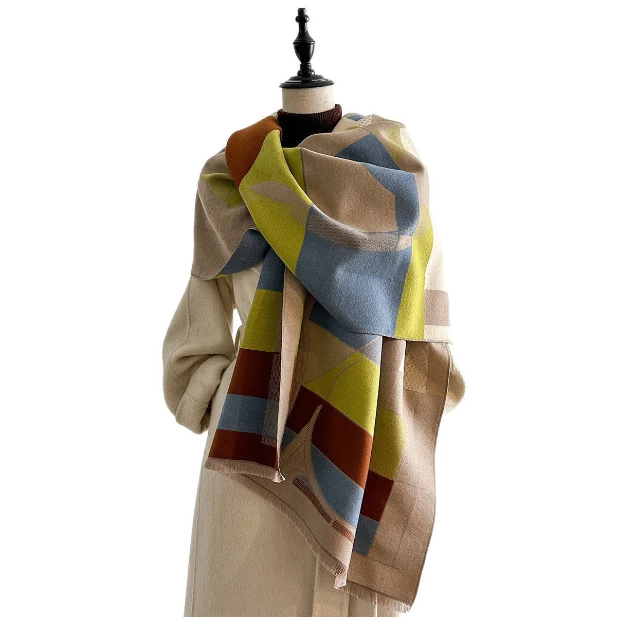 Long beige imitation cashmere scarf draped to show 185cm length and texture