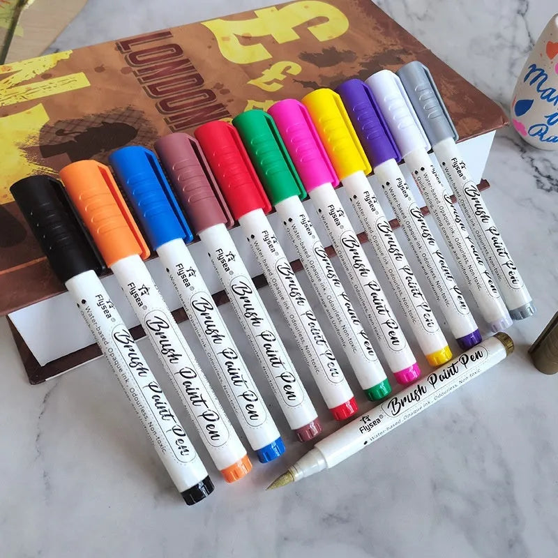 Soft head gouache pen sets for hand-painted greeting cards and graffiti art with flexible brush tips