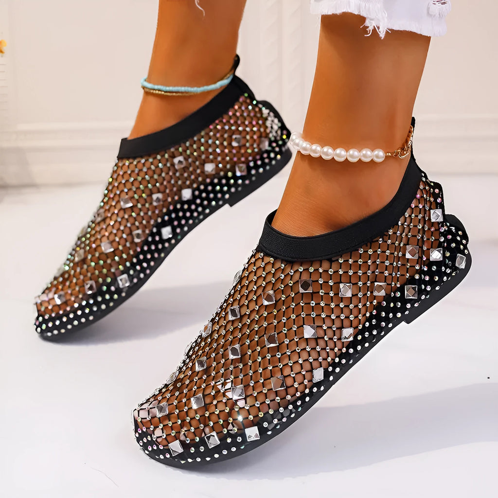 Women's flat sandals with mesh uppers, colourful rhinestone decoration and rubber soles