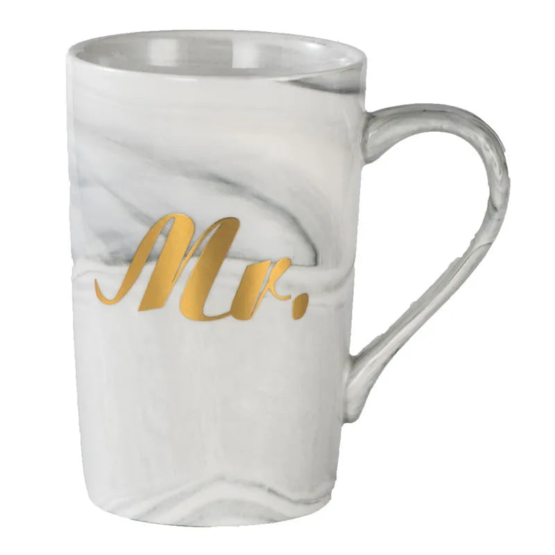 Ceramic cup gift box set with towel and candy in light luxury style height 12cm caliber 7.8cm 301-400ml