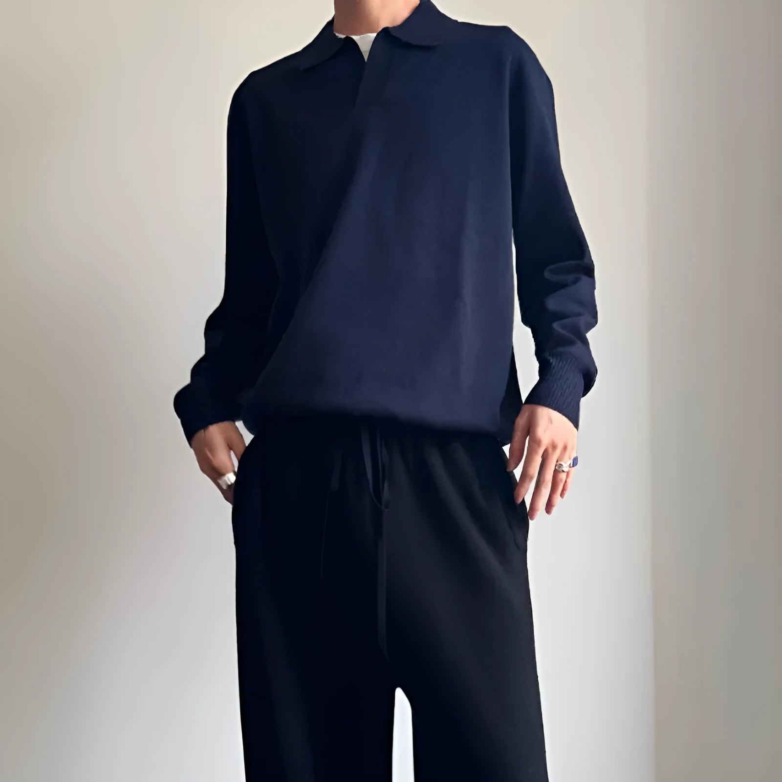 Men's pure wool polo sweater with lapel collar in loose fit, available in milky white and navy blue colours