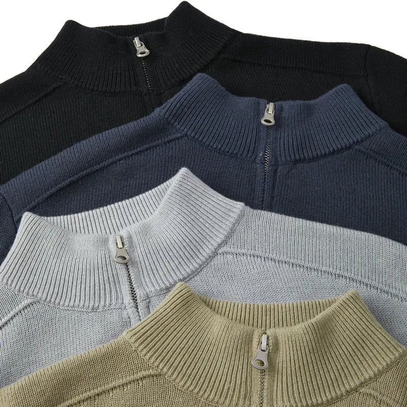 Men's casual wool pullover sweater in slim fit with long sleeves and thickened design