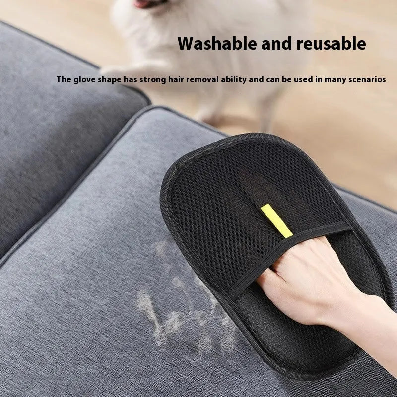Black pet hair remover mitt measuring 24 by 16 centimetres with dual-sided silicone bristles for grooming dogs cats rabbits