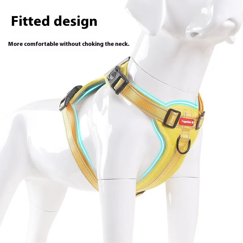 Adjustable polyester dog chest harness and traction rope in six colour options for secure walking