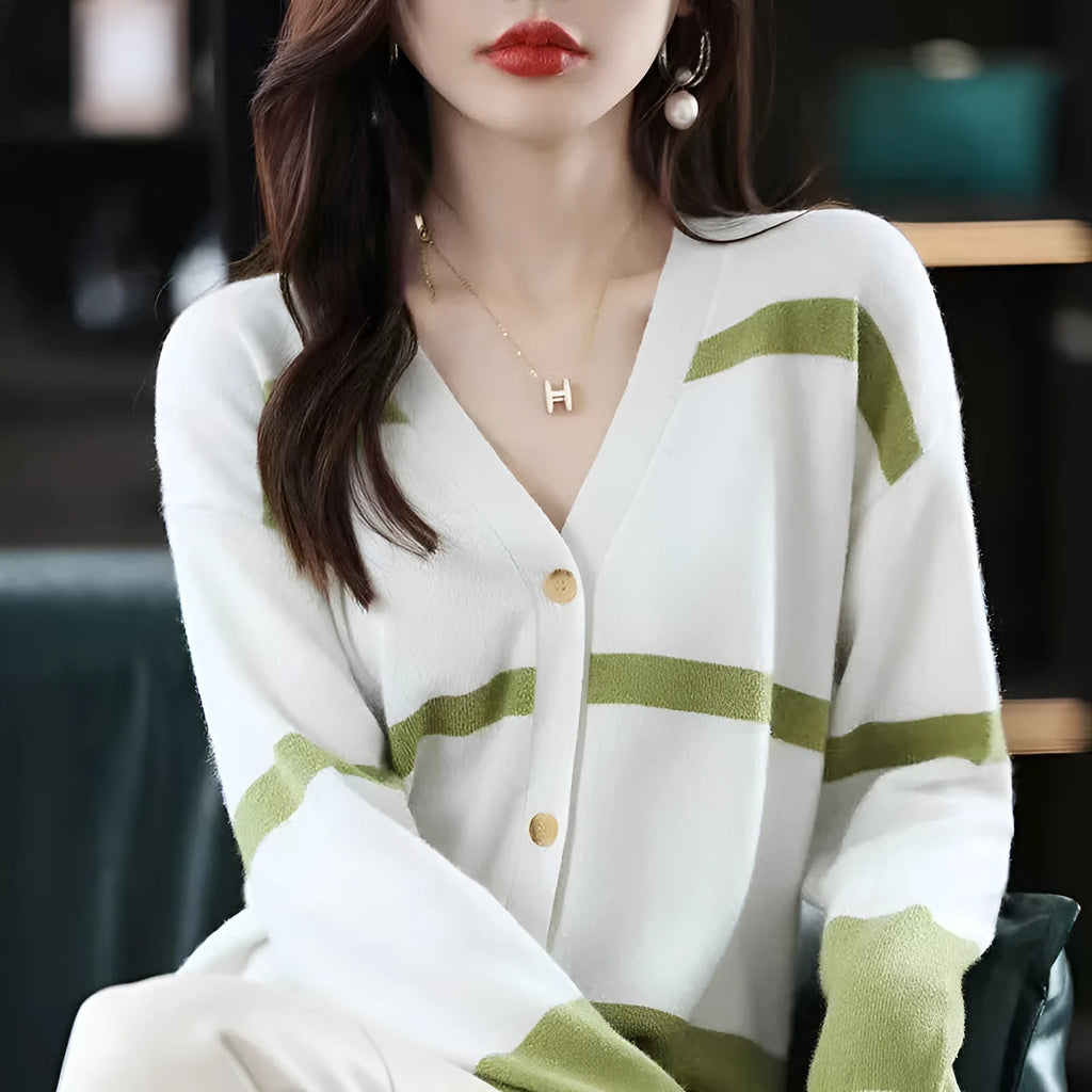 Women's 3D striped knitted cardigan with V-neck design in slim fit free size