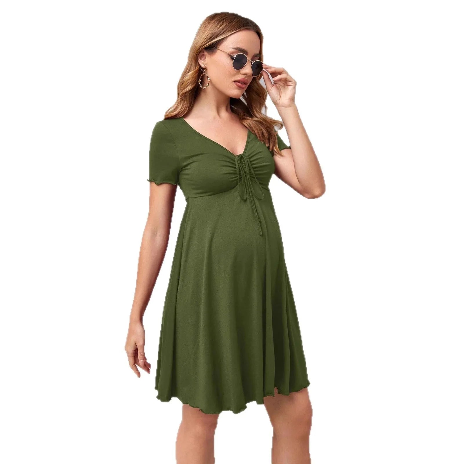 V-neck short-sleeved dress with lace-up drawstring at chest in dark red polyester, A-line skirt, quarter sleeves