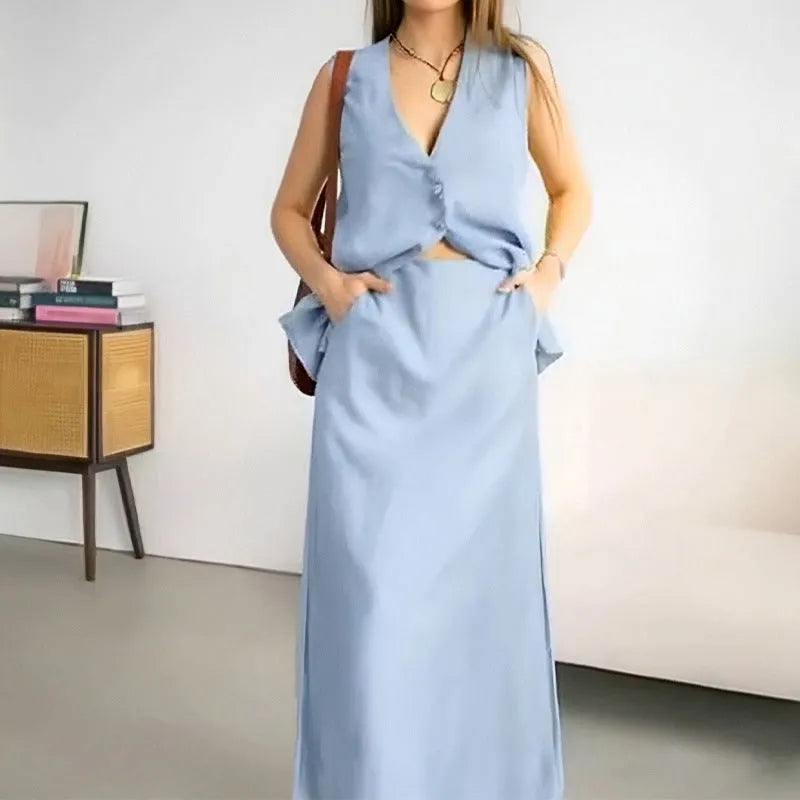 Women's casual two-piece suit with sleeveless vest and long skirt in polyester fabric