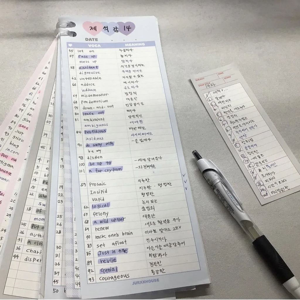 Blue B5 half-size vertical notepad with 30 pages for English words and double-sided notes.