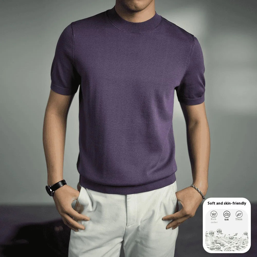 Men's non-ironing knitted T-shirt in a solid colour with round neck and short sleeves.