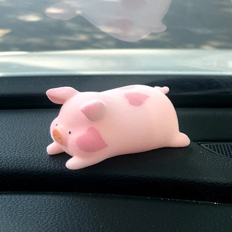 Resin cartoon pig figurine car dashboard ornament decoration