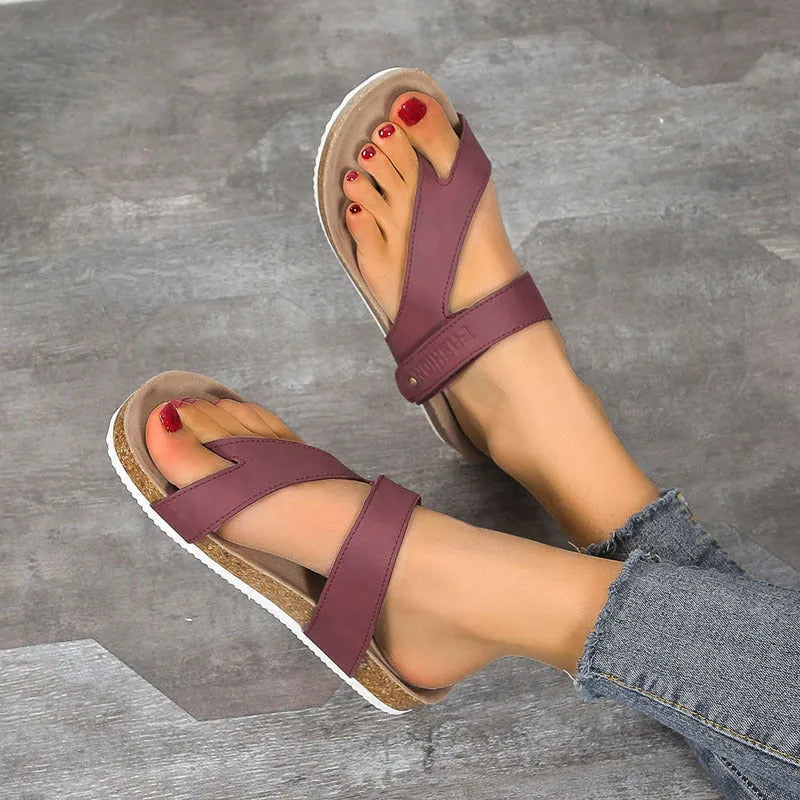 Flat toe ring thick-soled flip-flops in a solid colour with a foam sole.