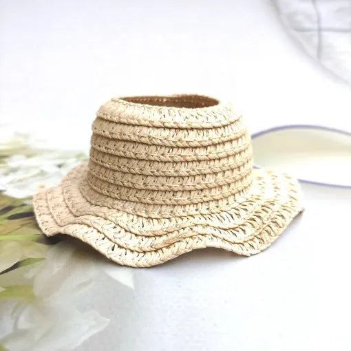 Papyrus straw leak-proof doll hat in beige for youth dolls height M and L
