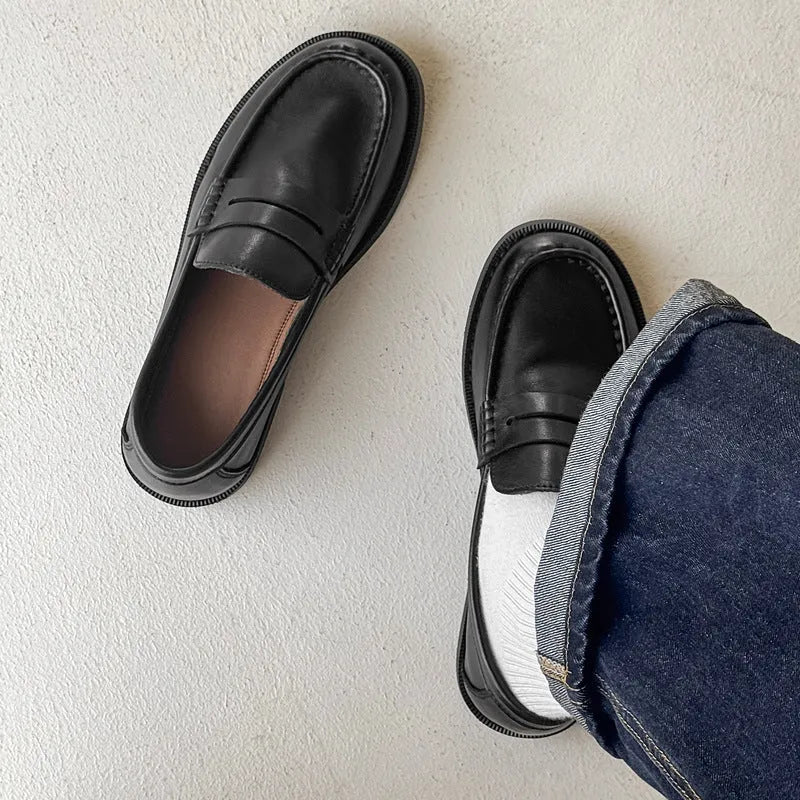 Men's slip-on casual shoe in microfiber and PU available in black, beige, apricot, and brown.