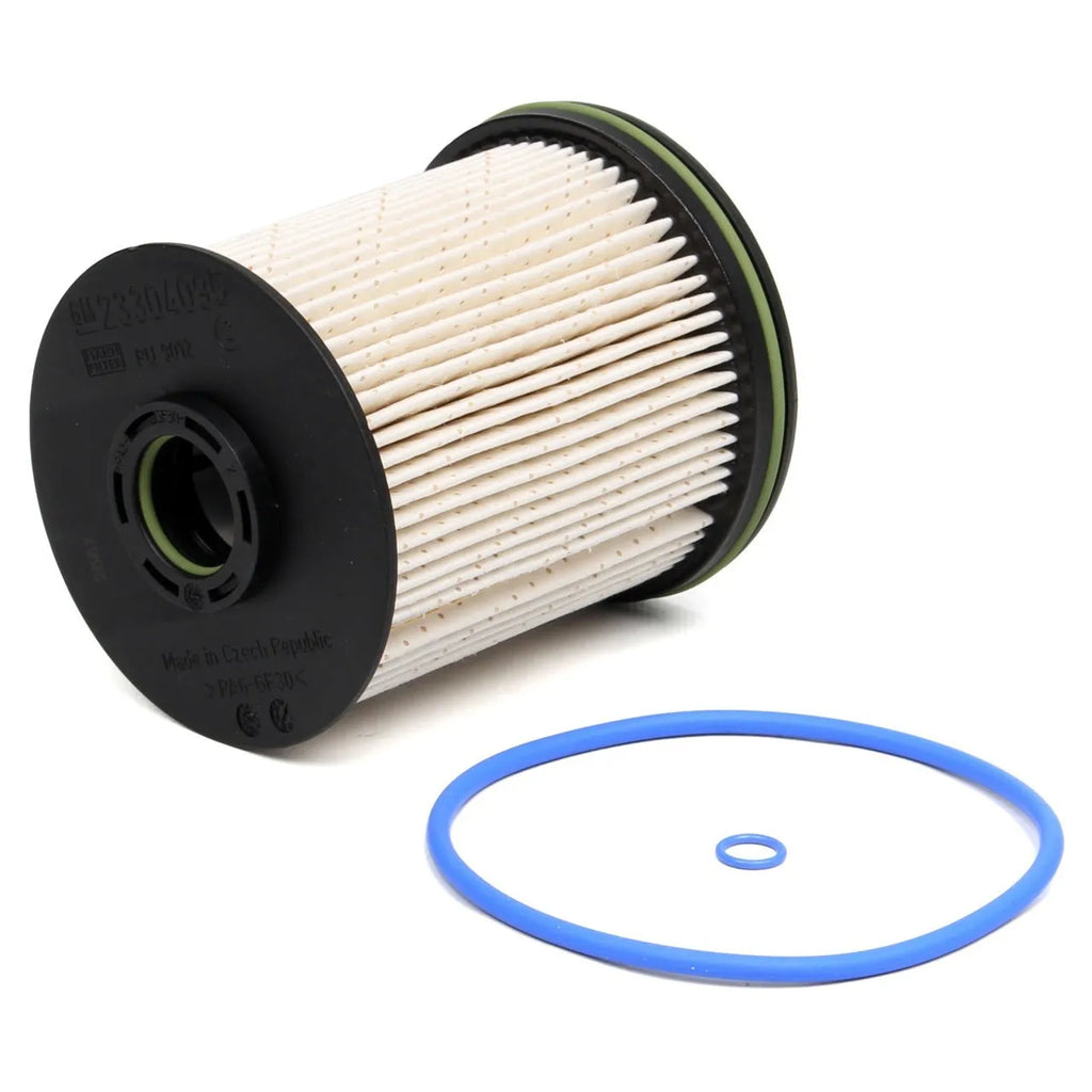 Diesel fuel filter assembly for Vauxhall and Opel Astra vehicles with sealing gasket included