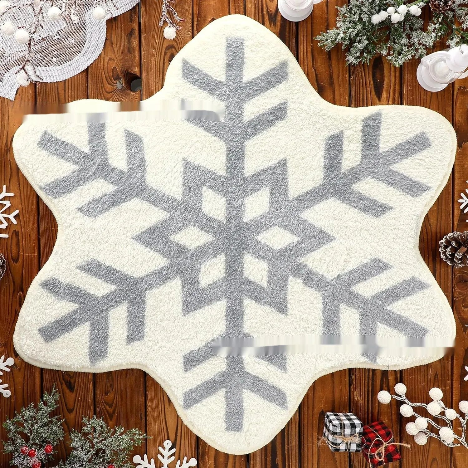 Christmas round polyester rug with festive printed design in soft cashmere-like texture