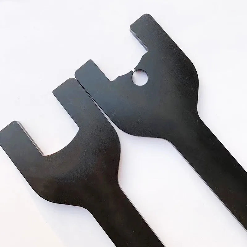 Land Rover fan wrench set with 36mm and 40mm alloy steel spanners for automotive repair.